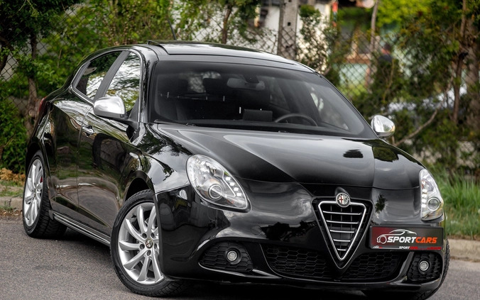 Alfa Romeo Giulietta cena 38800 przebieg: 102000, rok produkcji 2012 z Kąty Wrocławskie małe 704